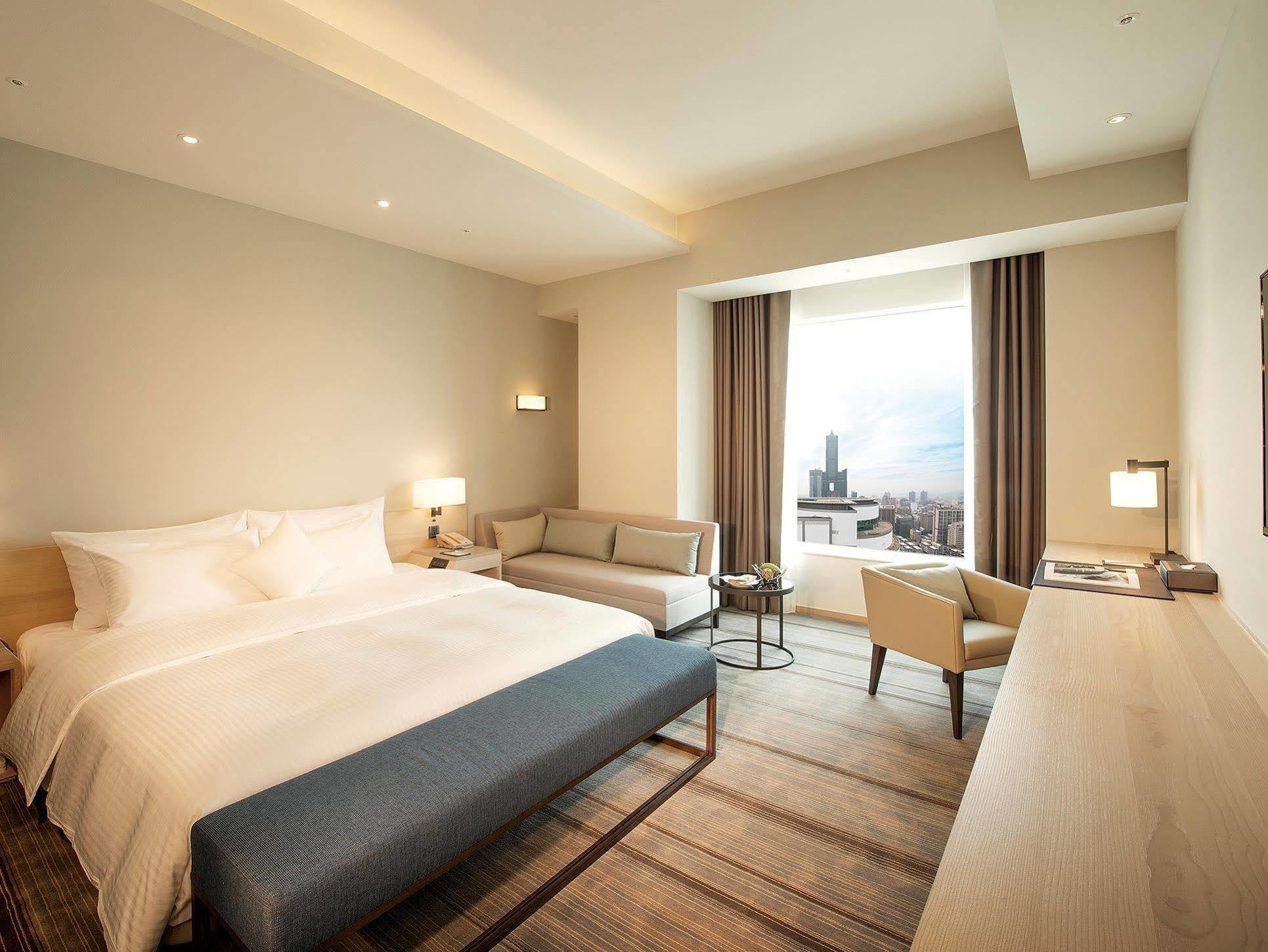 Hotel Cozzi Zhongshan גאושיונג מראה חיצוני תמונה