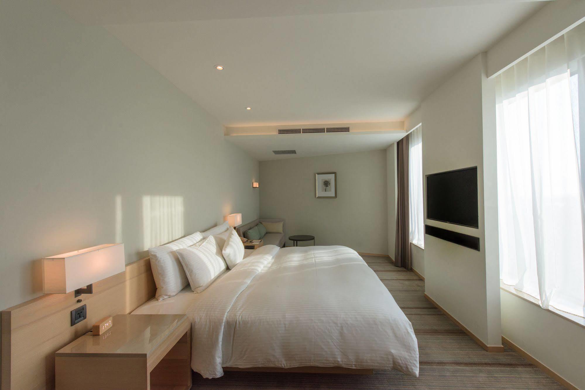 Hotel Cozzi Zhongshan גאושיונג מראה חיצוני תמונה
