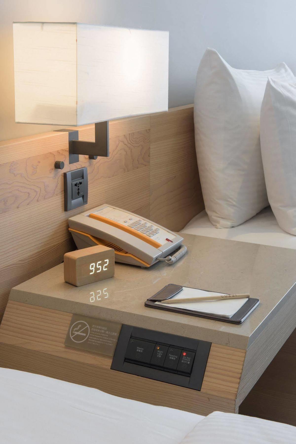 Hotel Cozzi Zhongshan גאושיונג מראה חיצוני תמונה